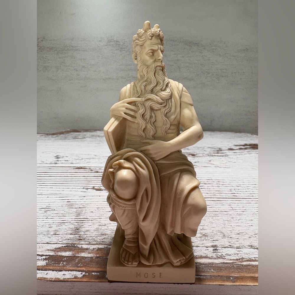 Mose Michelangelo Horns of Mose 10 Commandments Sculpture Figurine 5.5”